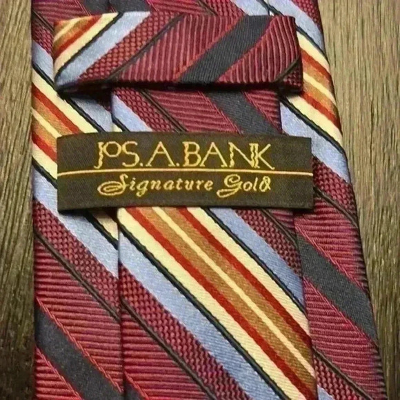 Jo’s‎ A Bank tie - Picture 3 of 3